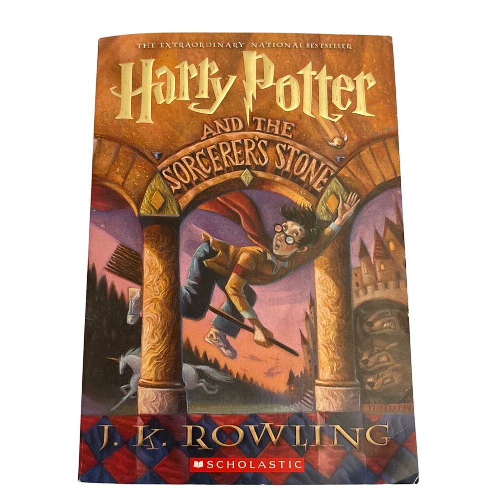 Harry Potter and the Sorcerers Stone J K Rowling Scholastic Paperback Book